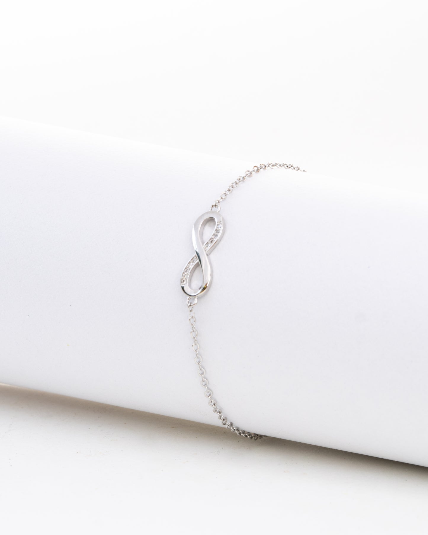 Crystal Infinity Chain Bracelet - Sterling Silver Anti-Tarnish
