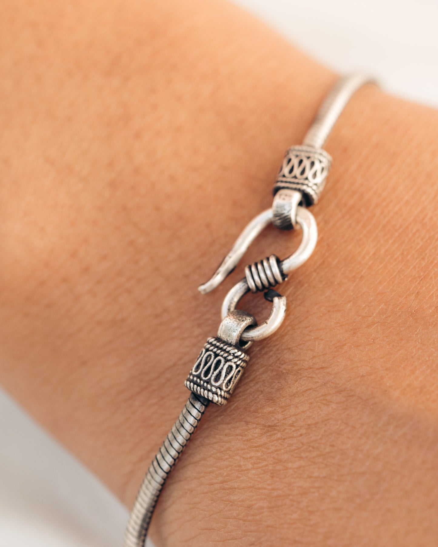 Handcrafted 925 Sterling Silver Snake Chain Bracelet - Elegant Jewelry